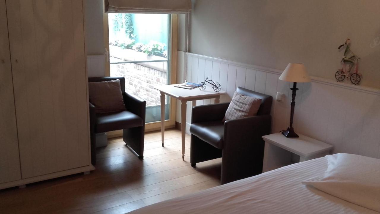ビルゼン Vakantiewoning Kerkevelde Bed & Breakfast エクステリア 写真