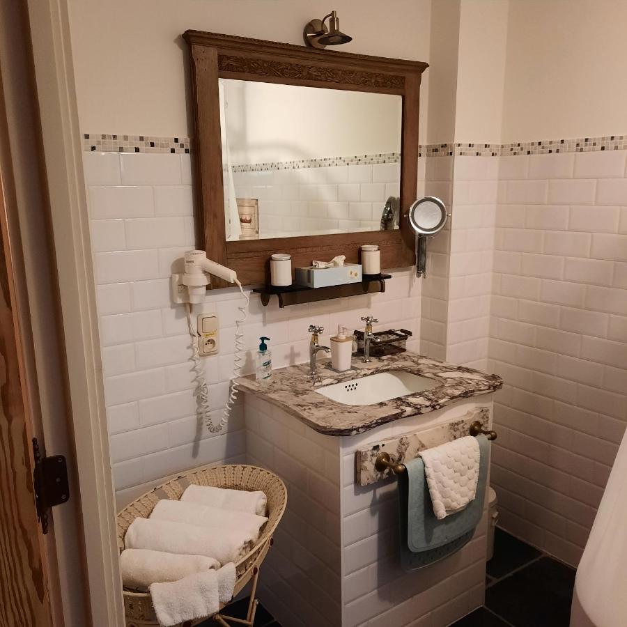 ビルゼン Vakantiewoning Kerkevelde Bed & Breakfast エクステリア 写真